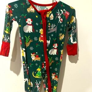 Little sleepies Christmas doggies